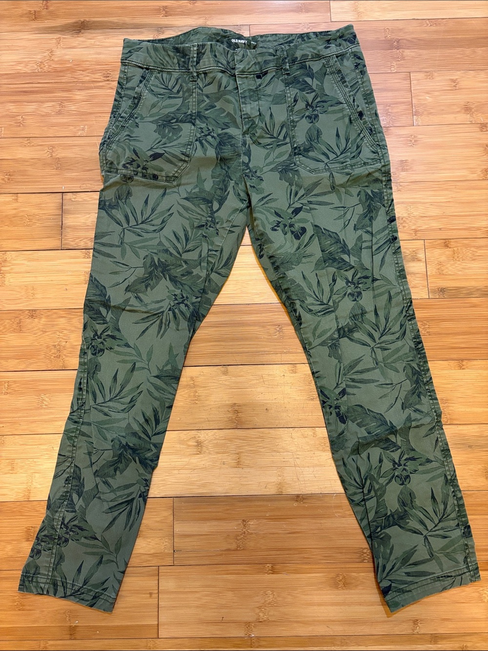 Old Navy Olive Green Tropical-Print Chinos